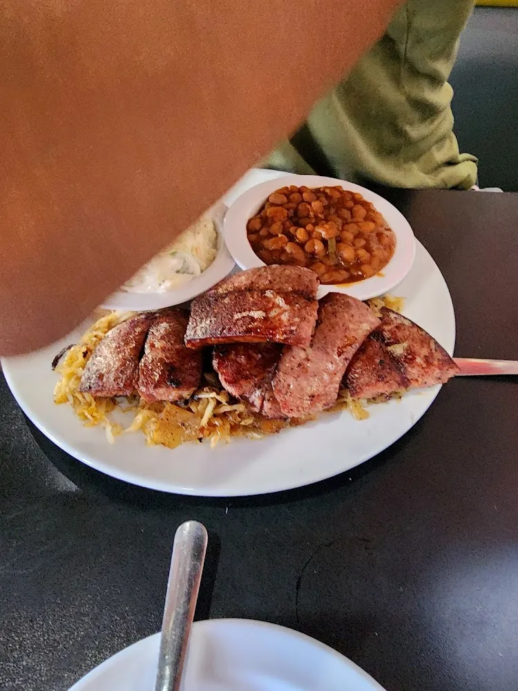 Kielbasa with Bavarian Kraut